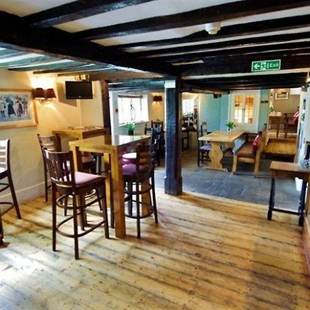 The Cherry Tree Inn Henley-on-Thames Exterior photo