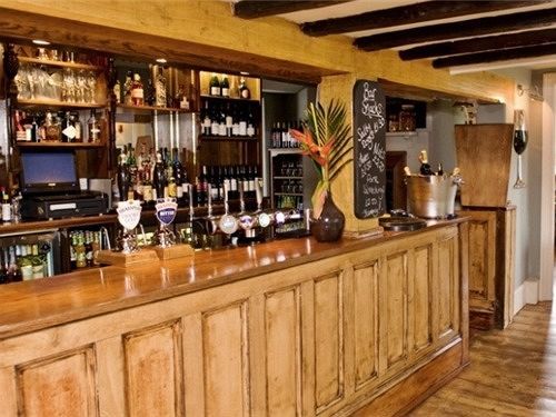 The Cherry Tree Inn Henley-on-Thames Exterior photo